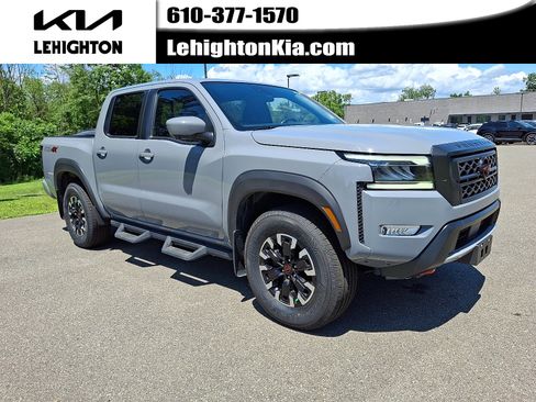 Used 2023 Nissan Frontier PRO-4X w/ Pro Convenience Package image 1