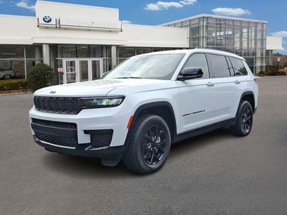 Used 2024 Jeep Grand Cherokee L Laredo
