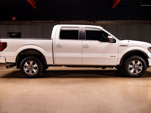 Used 2014 Ford F150 FX4 w/ Equipment Group 402A Luxury image 10