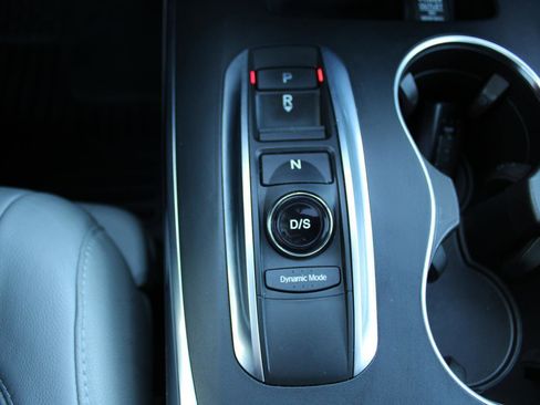 Used 2017 Acura MDX SH-AWD w/ Technology Package image 21