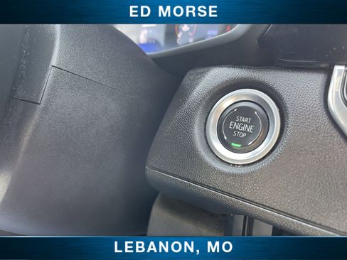 Used 2024 Chevrolet Colorado W/T image 16