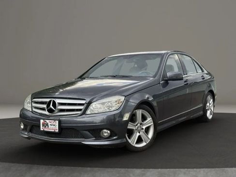 Used 2010 Mercedes-Benz C 300 4MATIC Sedan image 34