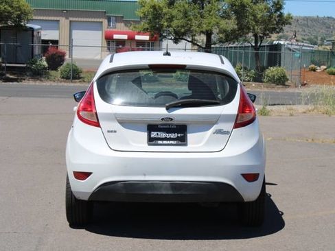 Used 2011 Ford Fiesta SES w/ 301A Rapid Spec Order Code FWD image 4