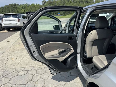 Used 2021 Ford EcoSport S FWD image 7