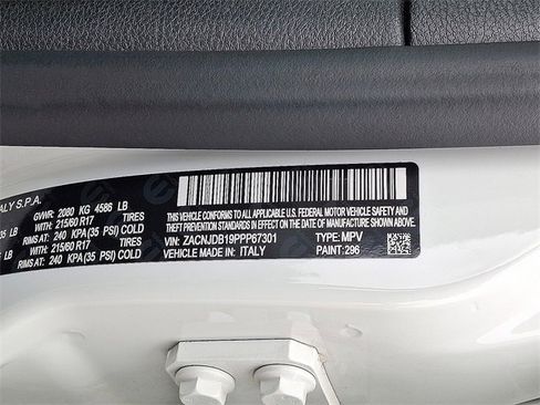 Used 2023 Jeep Renegade Latitude image 27