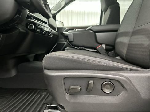 Used 2026 Chevrolet Silverado 1500 LT AWD/4WD image 18
