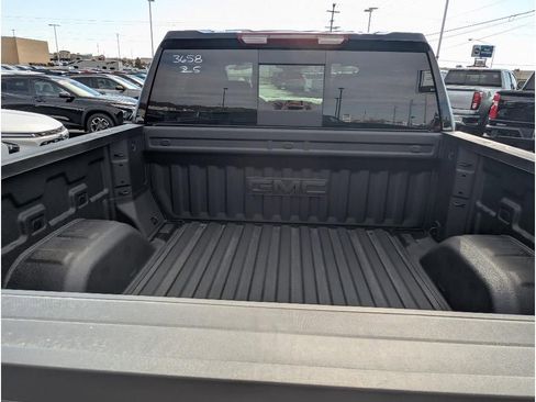 New 2026 GMC Sierra 1500 SLT w/ SLT Premium Plus Package image 10