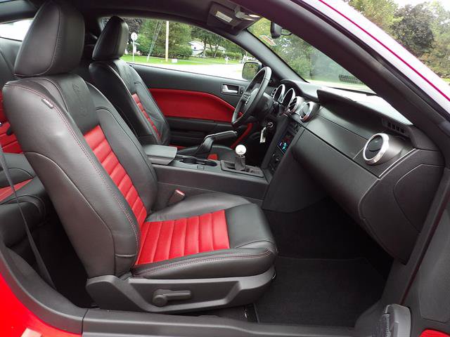 Used 2009 Ford Mustang Shelby GT500 RWD image 27