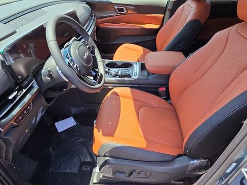 New 2026 Kia Carnival SX Prestige FWD image 5
