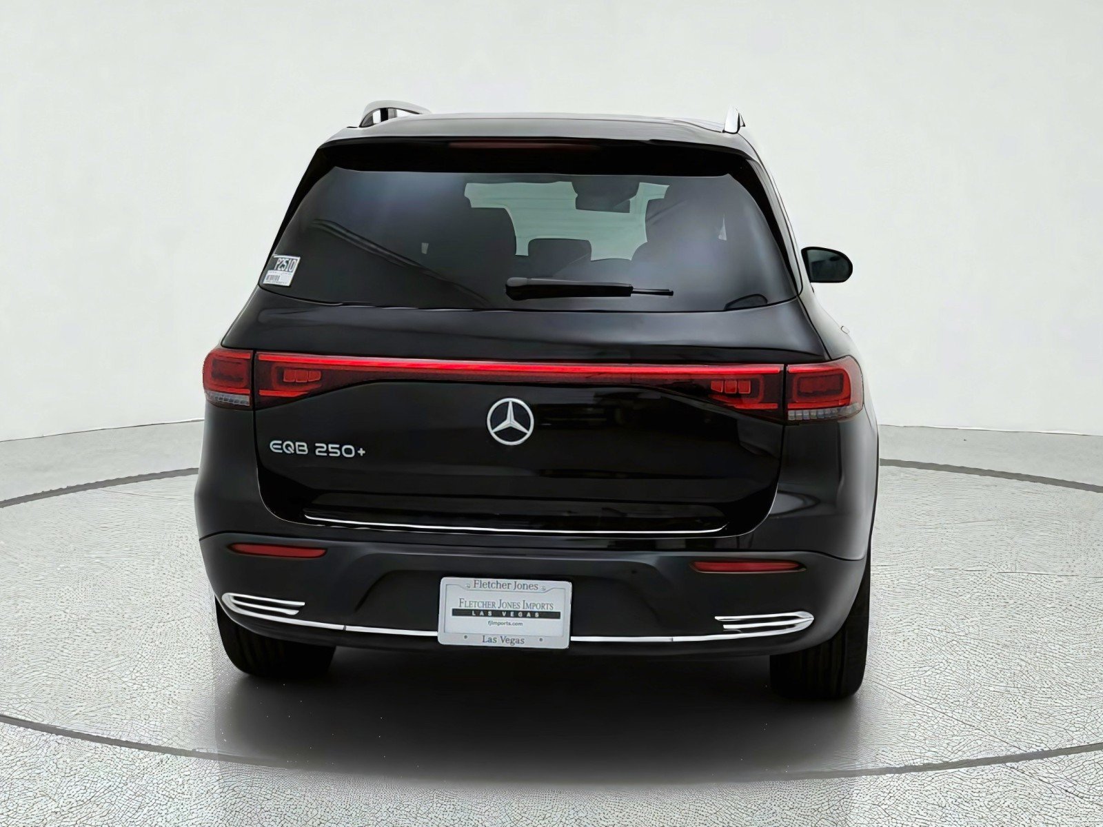 Certified 2023 Mercedes-Benz EQB 250+ image 10