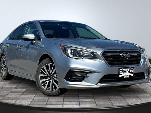 Used 2019 Subaru Legacy 2.5i Premium AWD/4WD image 3