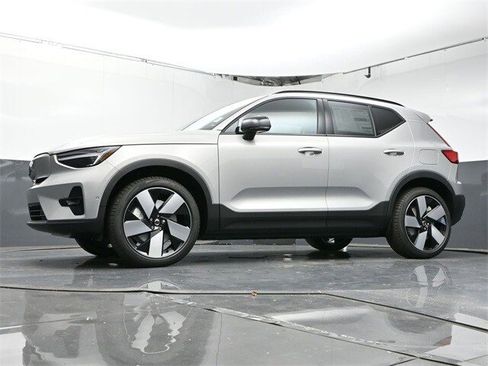 New 2024 Volvo XC40 Recharge Plus w/ Protection Package Premier image 21