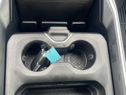Used 2025 RAM 3500 Big Horn AWD/4WD image 23