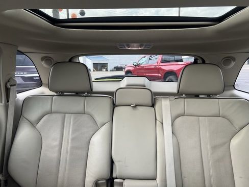 Used 2013 Lincoln MKX AWD image 33