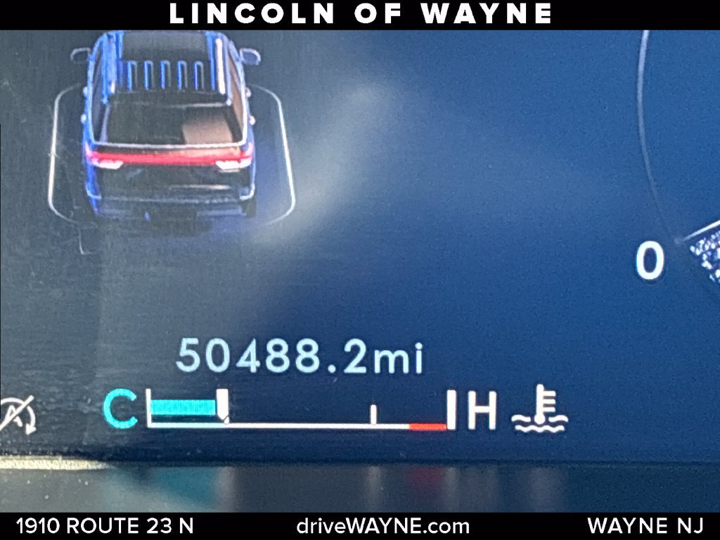 Certified 2024 Lincoln Navigator Reserve AWD/4WD image 18