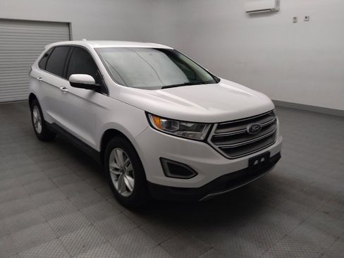 Used 2016 Ford Edge SEL FWD image 13