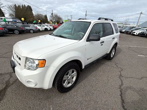 Used 2010 Ford Escape Limited image 7