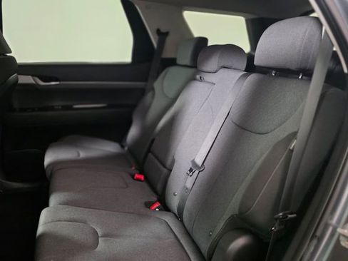 Used 2023 Hyundai Palisade SE image 24