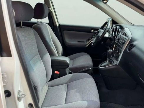 Used 2006 Toyota Matrix XR image 21