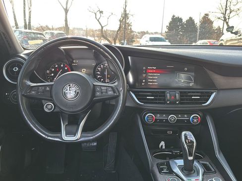 Used 2020 Alfa Romeo Giulia Ti w/ Active Blind Spot Package image 13