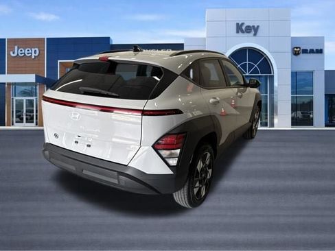 Used 2024 Hyundai Kona SEL AWD/4WD image 7