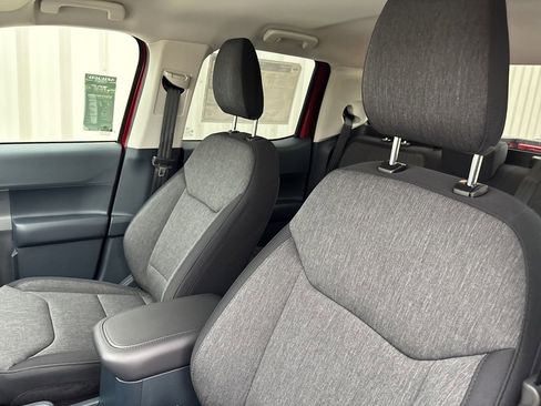 New 2025 Ford Maverick XLT w/ XLT Luxury Package image 24