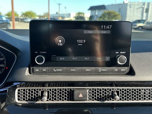 Used 2022 Honda Civic EX-L image 24