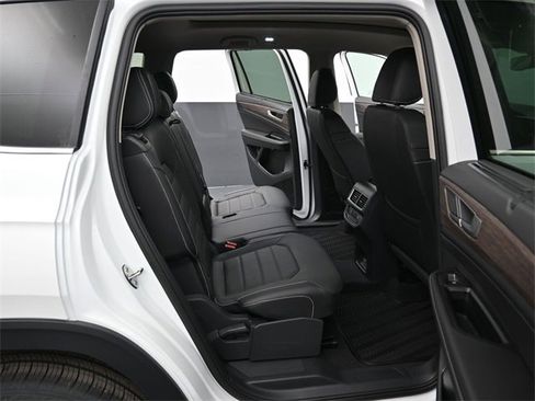 New 2026 Volkswagen Atlas SEL image 13
