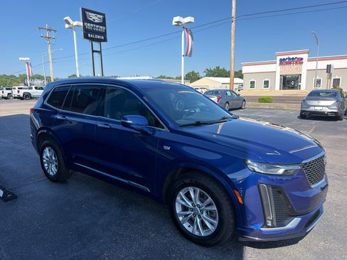 Used 2023 Cadillac XT6 Luxury AWD/4WD image 3