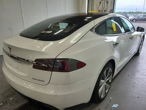 Used 2020 Tesla Model S AWD image 4