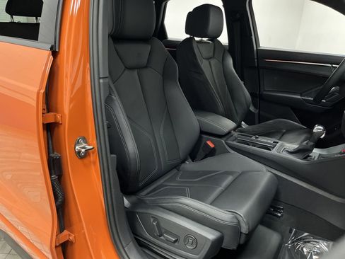 Used 2024 Audi Q3 2.0T Premium Plus w/ Premium Plus Package image 31