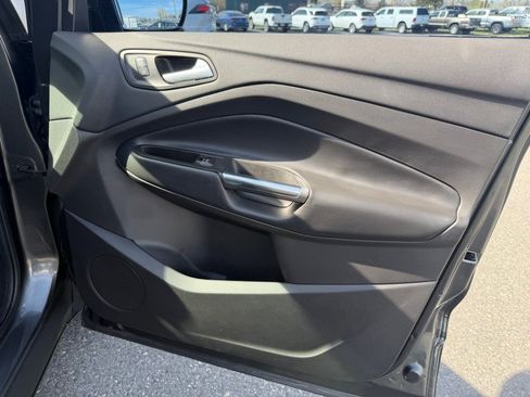 Used 2019 Ford Escape SE AWD/4WD image 15