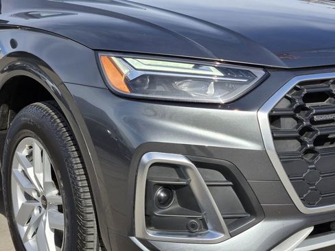 Certified 2023 Audi Q5 2.0T Premium w/ Convenience Package image 9