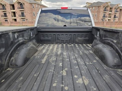 Used 2020 Ford F150 Lariat w/ Equipment Group 502A Luxury AWD/4WD image 17