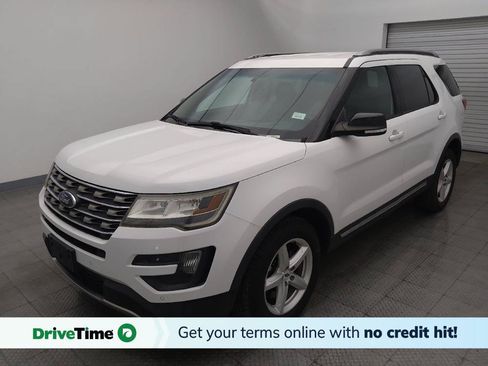 Used 2016 Ford Explorer XLT w/ Equipment Group 202A AWD/4WD image 1