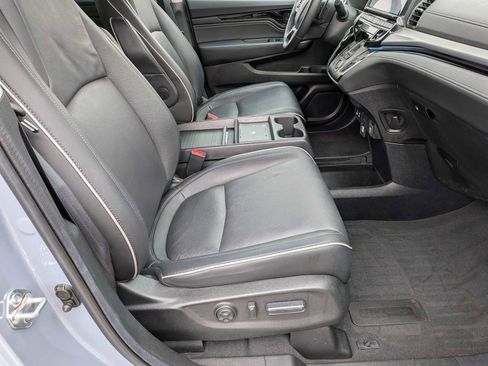 Used 2025 Honda Odyssey Touring image 19