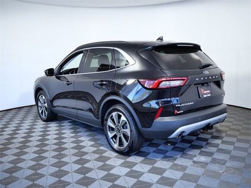 Certified 2025 Ford Escape Platinum w/ Premium Technology Package image 6