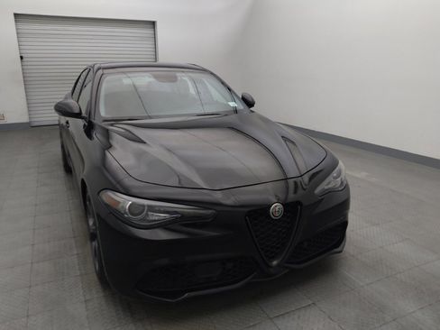 Used 2019 Alfa Romeo Giulia Ti Sport w/ Quick Order Package 22U Sport image 14