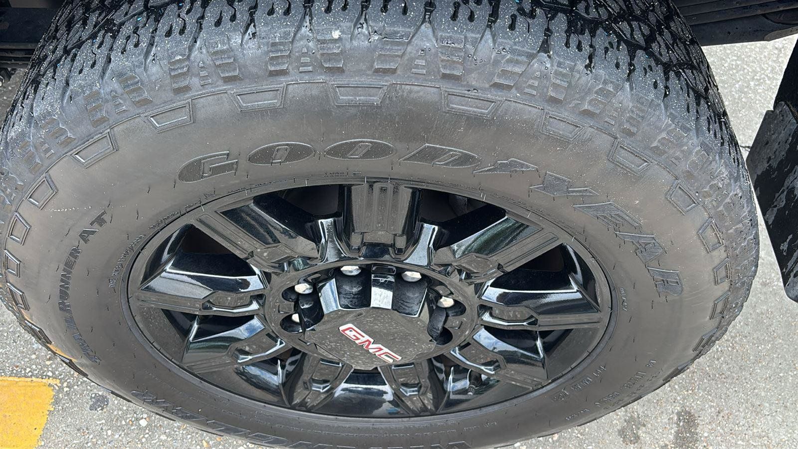 Certified 2024 GMC Sierra 2500 AT4 w/ AT4 Premium Plus Package AWD/4WD image 13