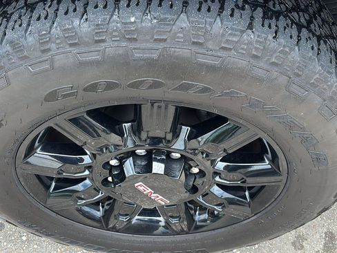 Certified 2024 GMC Sierra 2500 AT4 w/ AT4 Premium Plus Package AWD/4WD image 13
