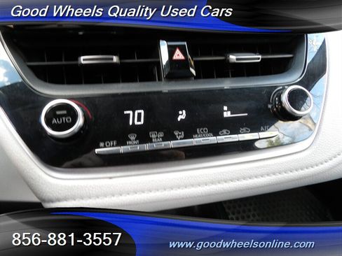 Used 2020 Toyota Corolla SE image 19