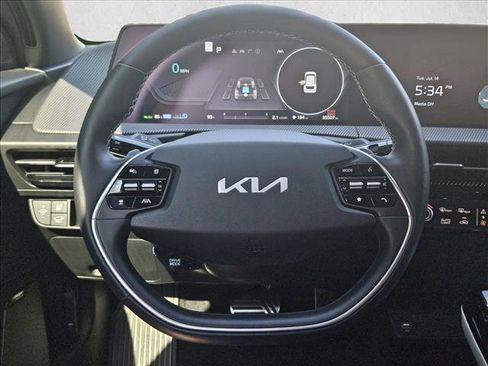 Used 2024 Kia EV6 GT-Line AWD/4WD image 18