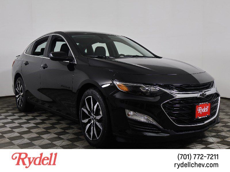 Certified 2025 Chevrolet Malibu RS image 1