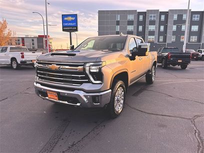 Used 2025 Chevrolet Silverado 2500 LTZ w/ LTZ Premium Package