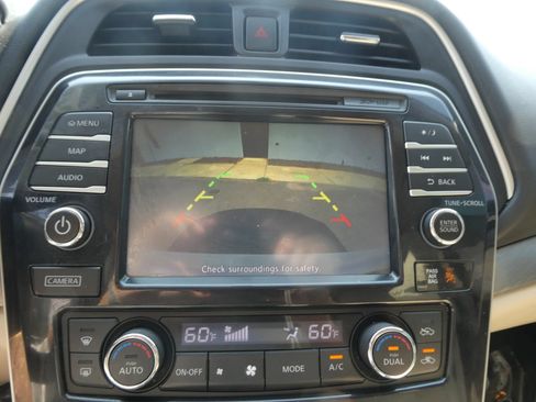 Used 2018 Nissan Maxima 3.5 SL FWD image 23