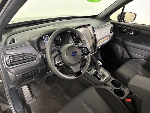 Certified 2025 Subaru Forester Touring w/ Protection Package image 17