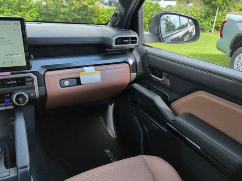 Used 2026 Toyota 4Runner Limited AWD/4WD image 16