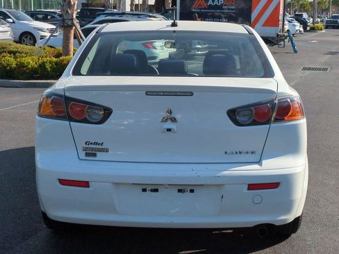 Used 2014 Mitsubishi Lancer SE image 6