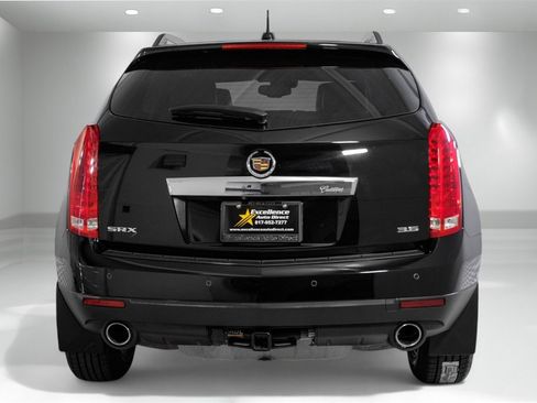 Used 2016 Cadillac SRX Luxury w/ Driver Awareness Package image 8