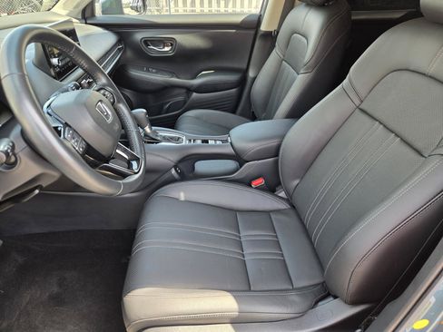 Used 2024 Honda HR-V EX-L image 23